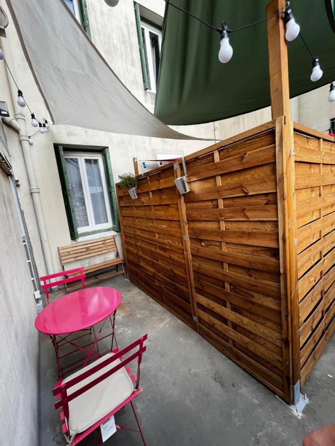 Escapade Dans Grand T2 De Charme Avec Terrasse - Proche Gare Et Centre Ville Lourdes Eksteriør billede